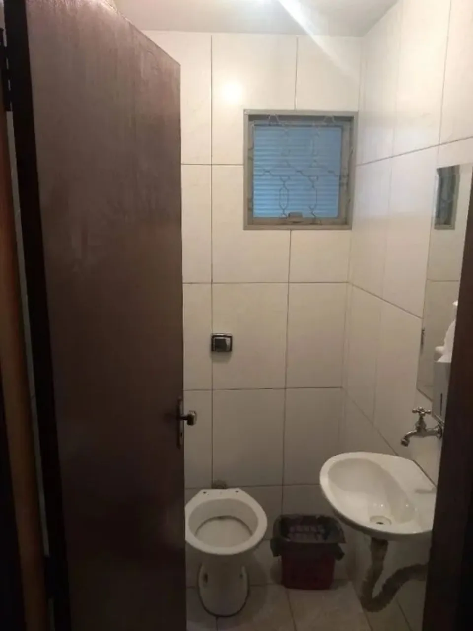 Imagem Salão comercial para locação no Jardim Maria Antônia Prado, Sorocaba-SP: 1 sala, 2 banheiros, 100m² - Ótima oportunidade!