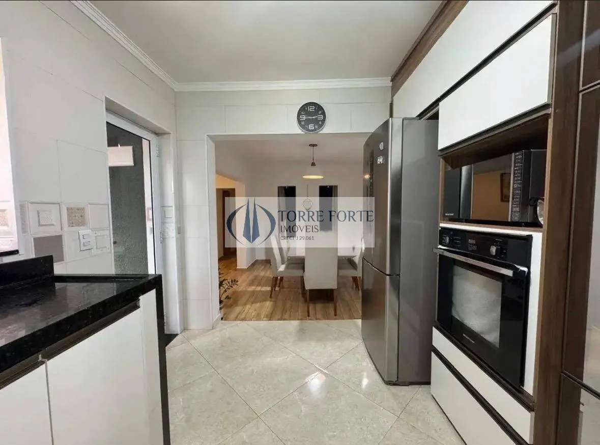 Imagem Linda Casa com 4 dormitorios 3 banheiros 2 vagas em Itaquera.