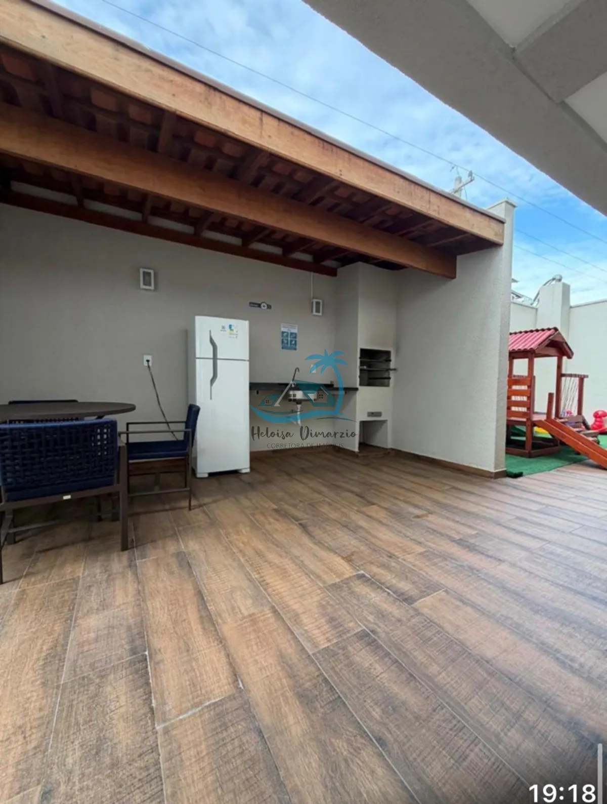 Imagem Apartamento mobiliado a venda no Tenório, próximo as praias do Tenório e Praia Grande em Ubatuba.