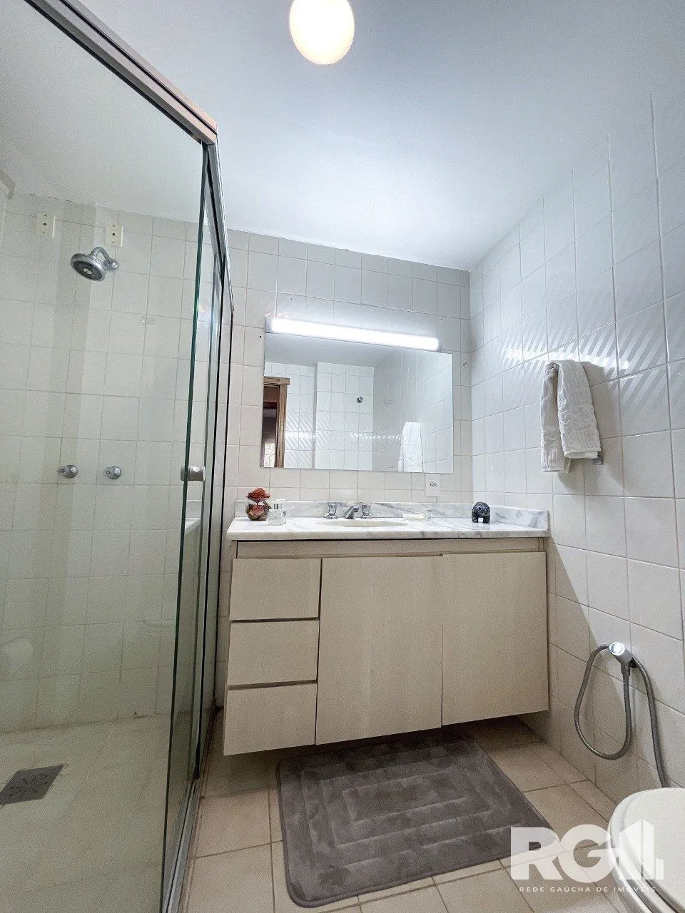 Imagem Apartamento 2D com suíte próximo a Praça da Encol.