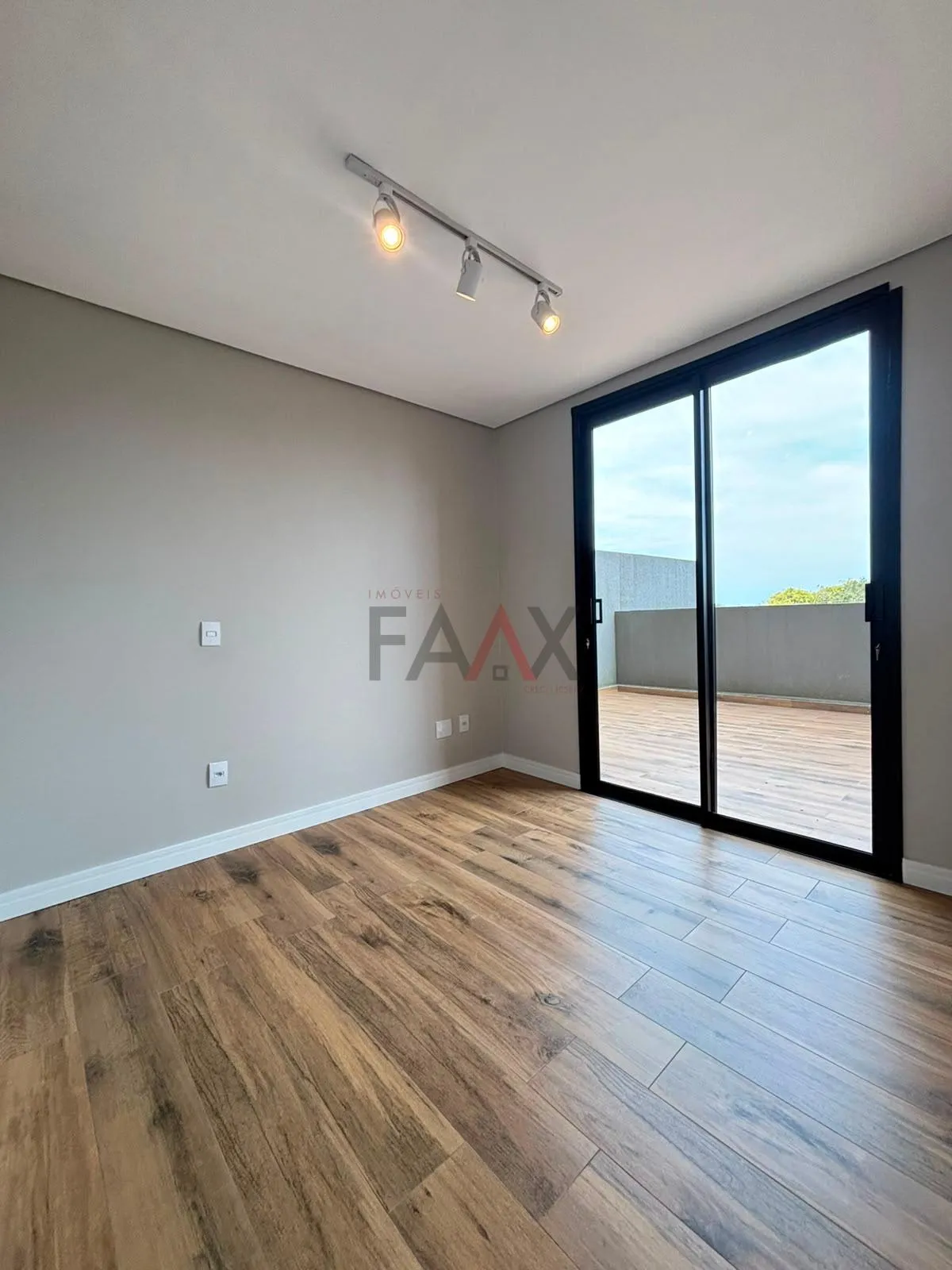 Imagem Apartamento com 3 dormitórios para locação, BATEL, GUARAPUAVA - PR