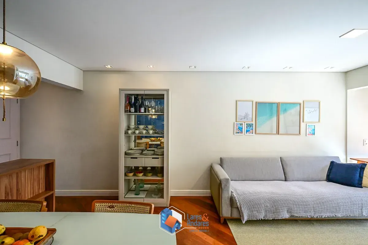 Imagem Apartamento para venda em Moema com 2 quartos, sendo 1 suíte, 72m²