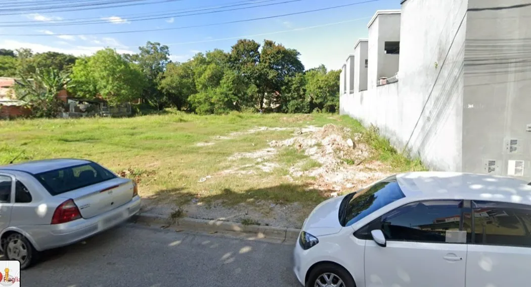 Foto do imóvel Terreno com 400m² de área plana sendo 10X40 - Jardim dos Estados em JARDIM REFÚGIO, SOROCABA - SP