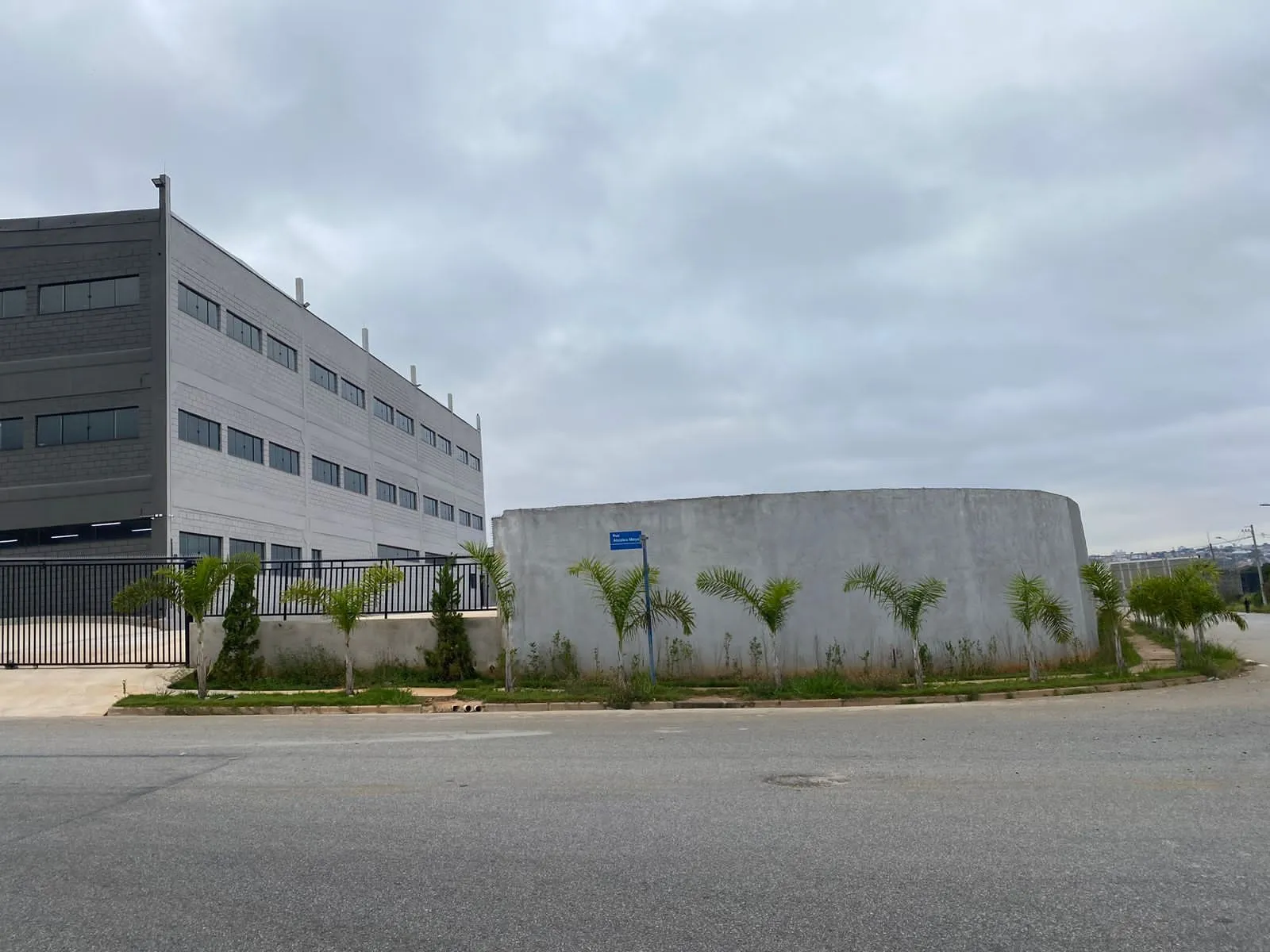 Imagem Oportunidade Única: Venda de Espetacular Prédio Industrial em Sorocaba