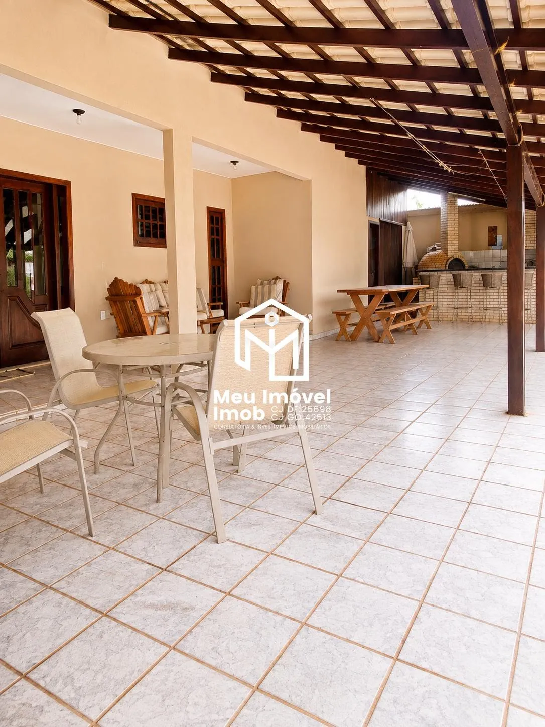 Imagem Casa 5 Quartos 5 Suítes 4 Vagas 500m² Lago Norte/DF