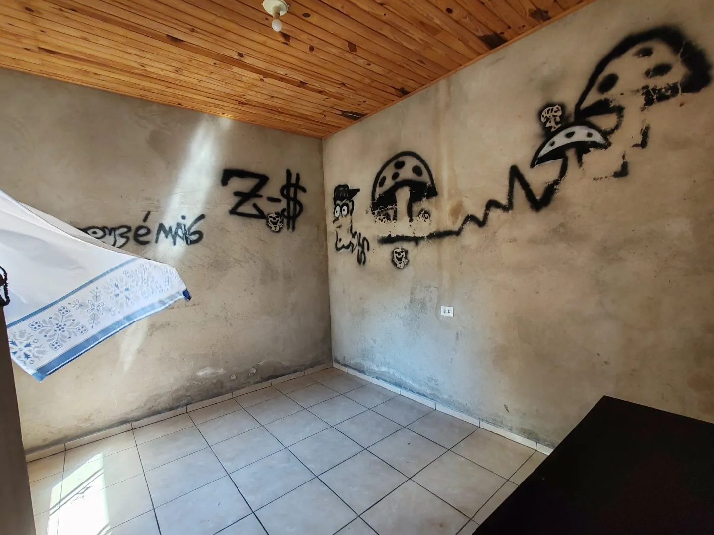 Imagem Casa mista à venda no bairro Universitário em Cascavel