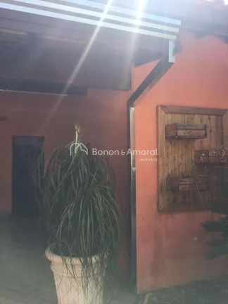 Imagem Em uma das localizações mais valorizadas e desejadas de Barão Geraldo, esta residência reúne co...