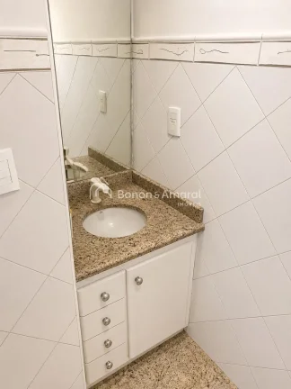 Imagem Excelente oportunidade entre o Cambuí e o Taquaral!

Apartamento com sala para 2 ambientes com vara...