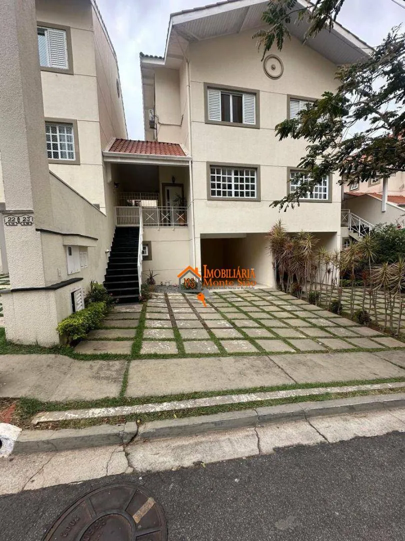 Foto do imóvel Casa com 3 dormitórios à venda, 210 m² por R$ 1.700.000,00 - Ponte Grande - Guarulhos/SP