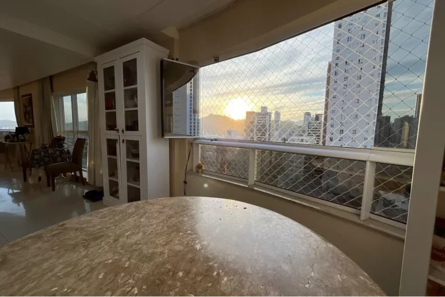 Imagem Apartamento para venda no bairro Centro em Balneário Camboriú