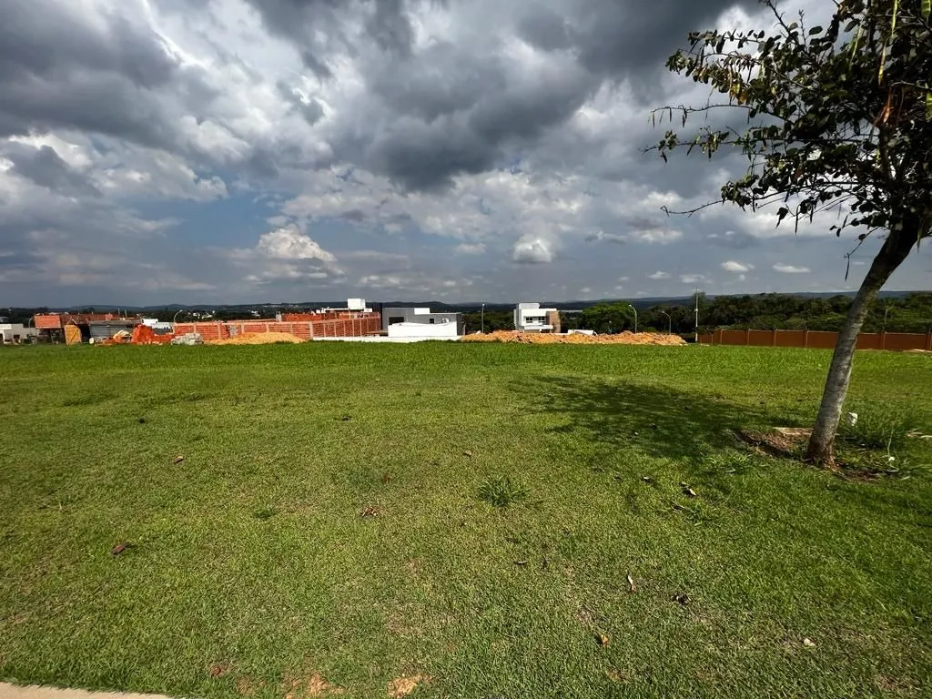 Imagem LINDO LOTE 445M² CONDOMÍNIO ALPHAVILLE CASTELLO!!!