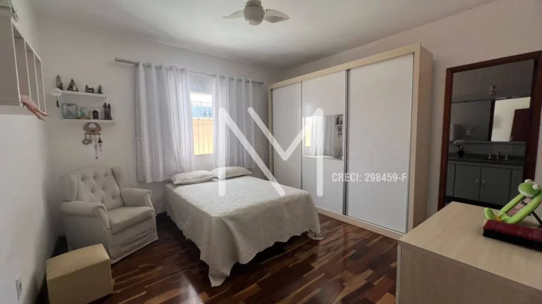 Imagem Casa para venda 3 Quartos 2 Suíte - 300m² - Bosque dos Eucaliptos
