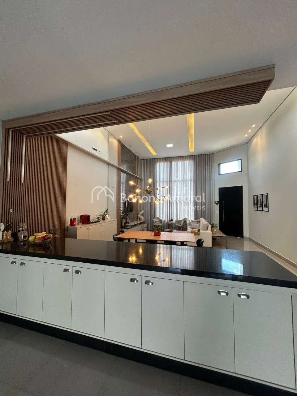 Imagem Casa a venda no Condomínio Royal Garden - Parque Brasil 500