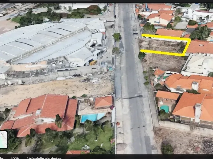 Imagem Terreno à Venda, 693 m² em De Lourdes - Fortaleza