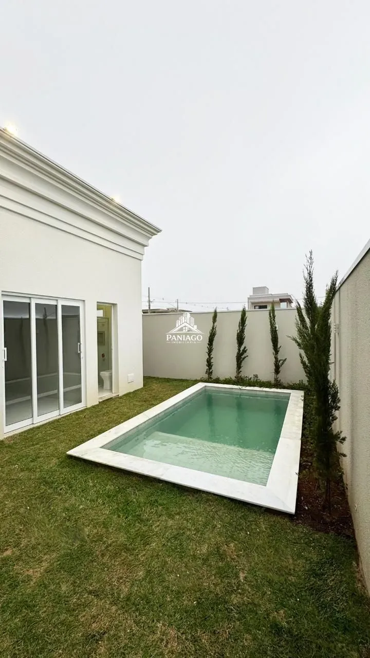Imagem Casa Térrea Neoclássica de Alto Padrão à venda no Florais Chapada