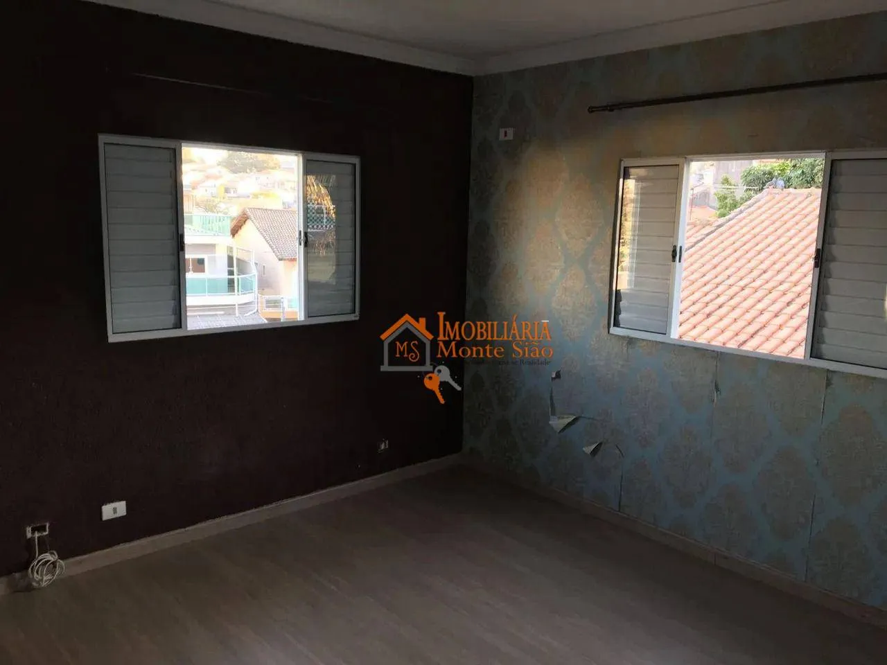 Imagem Sobrado com 5 dormitórios à venda, 344 m² por R$ 2.663.000,00 - Jardim Rosa de Franca - Guarulhos/SP