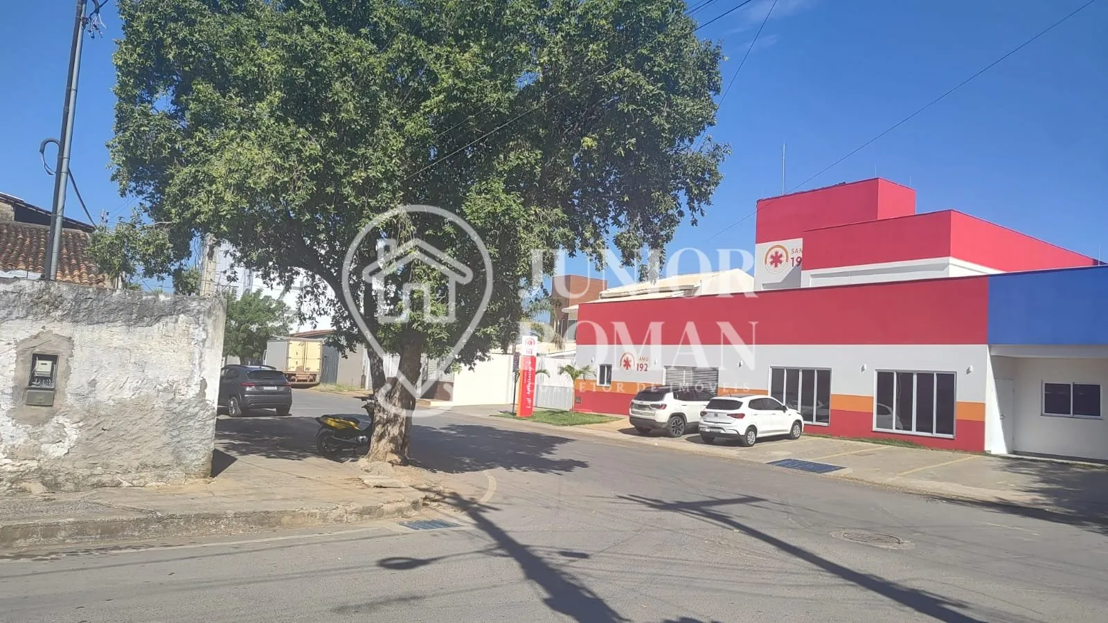 Imagem lote de esquina para venda de frente com SAMU medida 12x30 Valor 450.000,00