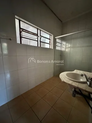 Imagem Casa Térrea ideal para comércio na região central à venda na cidade de Paulínia - SP

Excelente...