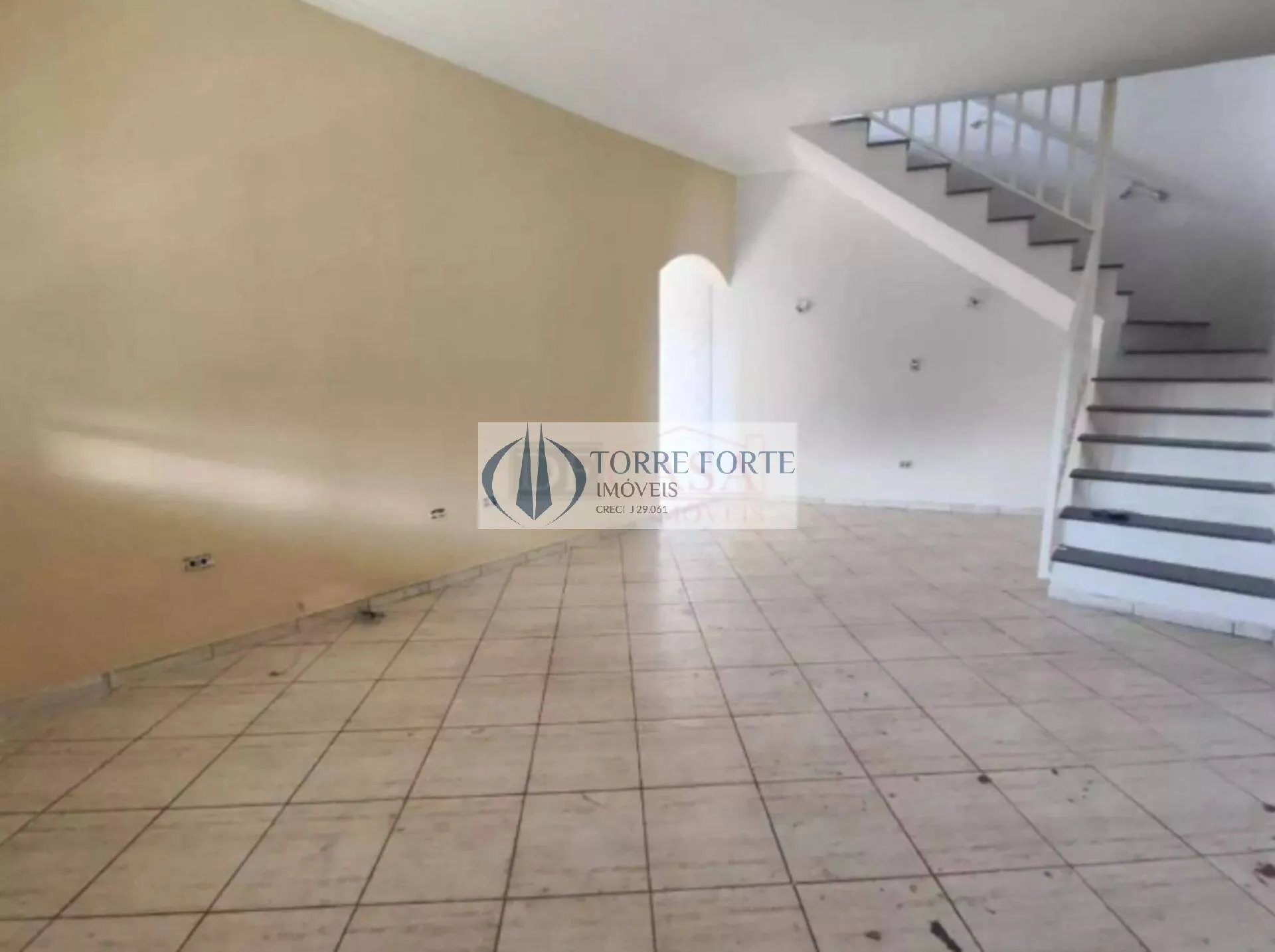 Imagem Sobrado com 2 dormitorios 4 vagas ,varanda no Jardim Nossa Senhora do Carmo