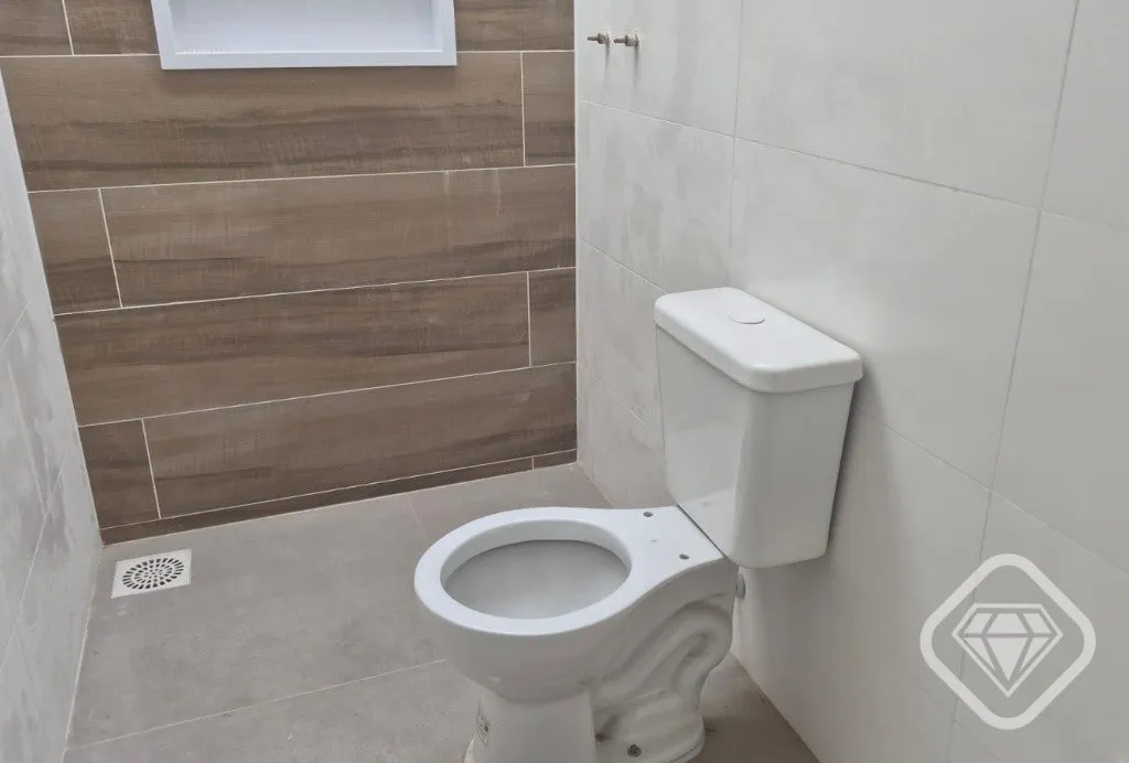 Imagem Sobrado novo, nunca habitado, no Residencial Jardins do Prado, em localização estratégica, próxi...
