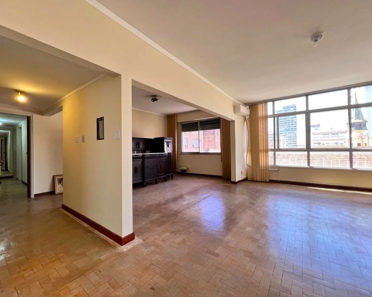 Imagem Apartamento 3 dormitórios com vaga em frente a Santa Casa