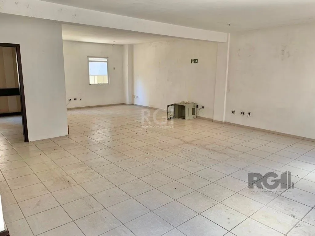 Imagem Ótimo Prédio Para comprar no Bairro Independência na Avenida Mostardeiro próximo ao Parcão
