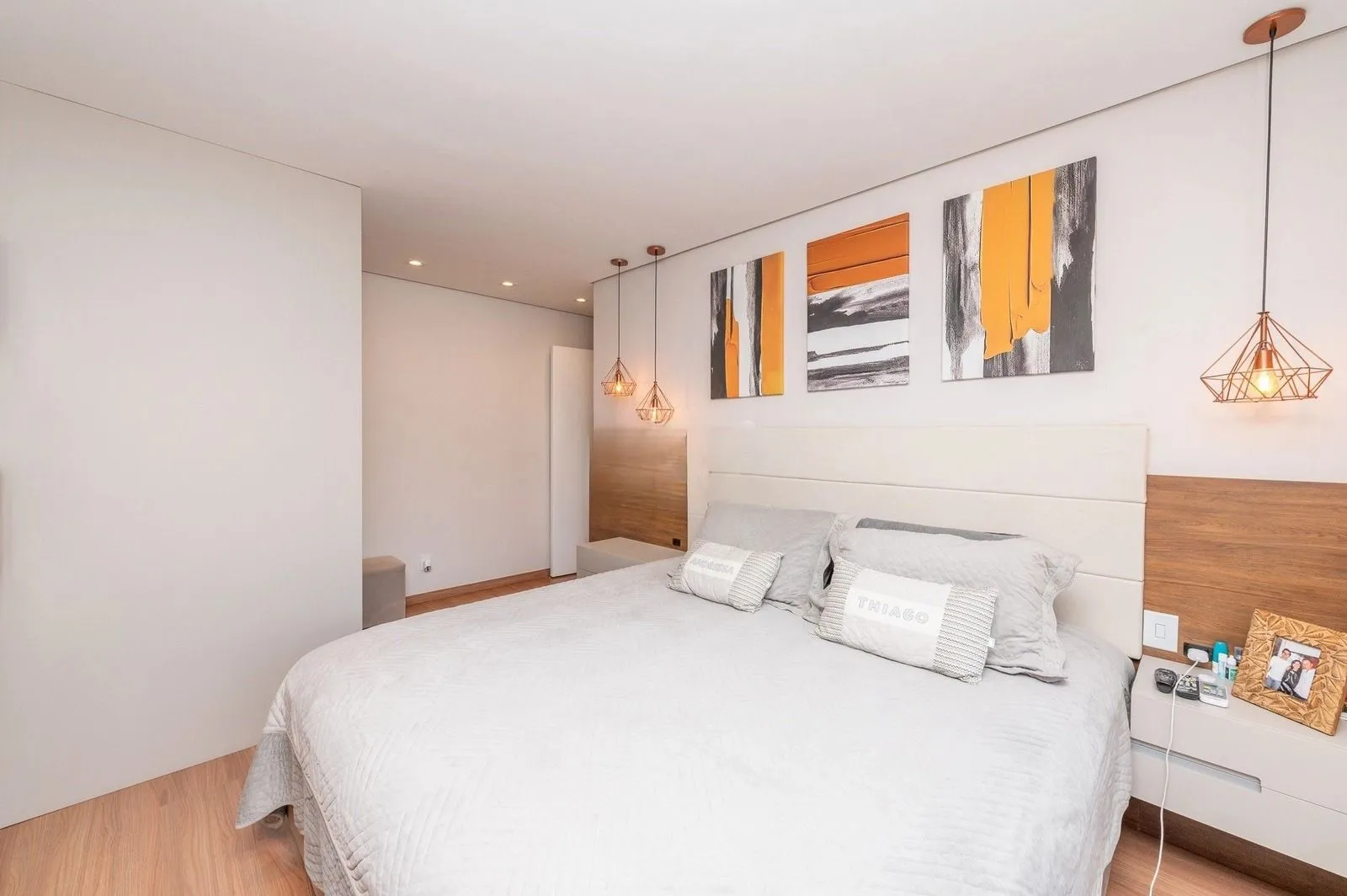 Imagem Apartamento Garden com 178m² e 3 dormitórios, 1 suíte, 3 vagas