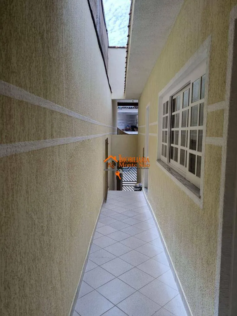 Imagem Sobrado com 2 dormitórios à venda, 125 m² por R$ 490.000,00 - Pimentas - Guarulhos/SP