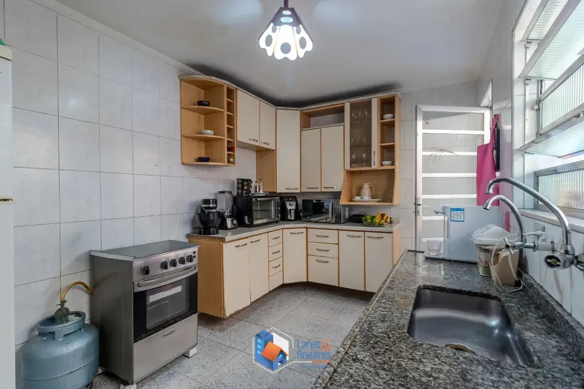 Imagem Sobrado para venda em Parque das Árvores com 3 quartos, 180m²