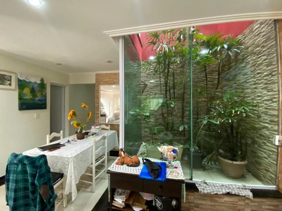 Imagem CASA DE ALTO PADRÃO COM 04 DORMITÓRIOS, PISCINA AQUECIDA E ACEITA FINANCIAMENTO BANCÁRIO LADO PRAIA EM ITANHAÉM