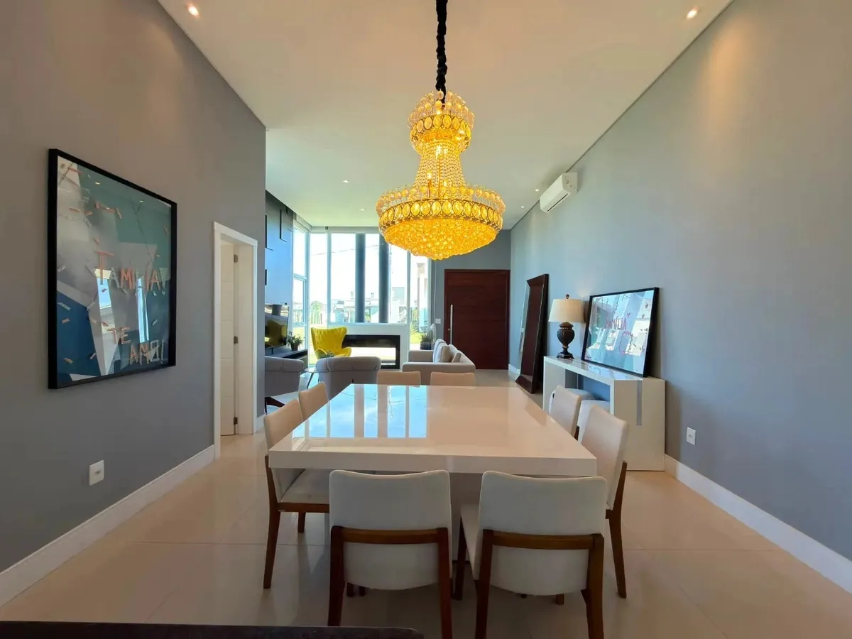 Imagem CASA EM CONDOMÍNIO À VENDA