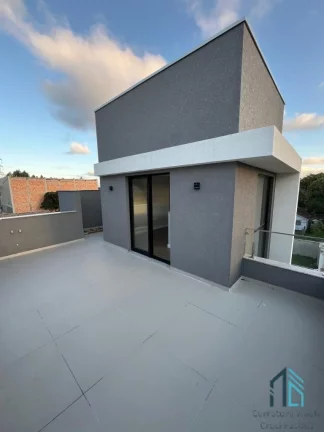 Imagem Sobrado com Ático e terraço, 03 quartos c/suíte em Condomínio no Uberaba em Curitiba PR