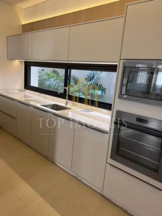 Imagem Alphaville 1 Sobrado com vista definitiva Sobrado de Alto Padrão com Vista Definitiva em Condomínio Exclusivo