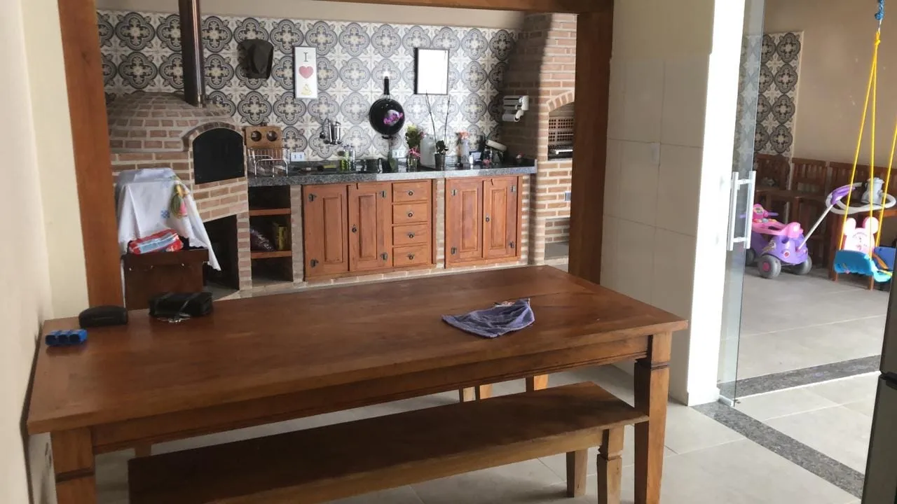 Foto do imóvel Casa à venda 3 Quartos, 3 Suites, 3 Vagas, 210M², Santana, Pindamonhangaba - SP