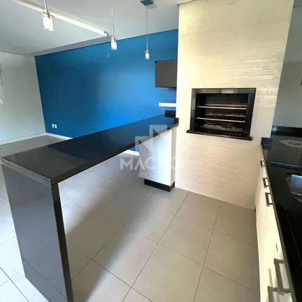 Imagem Baependi | 3 quartos (1 suíte) | 214m²