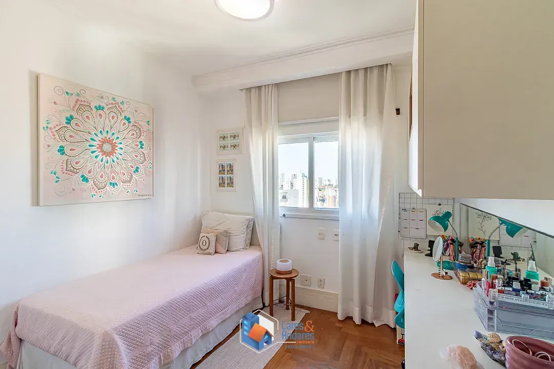 Imagem Apartamento para venda em Aclimação com 3 quartos, sendo 3 suítes, 167m²