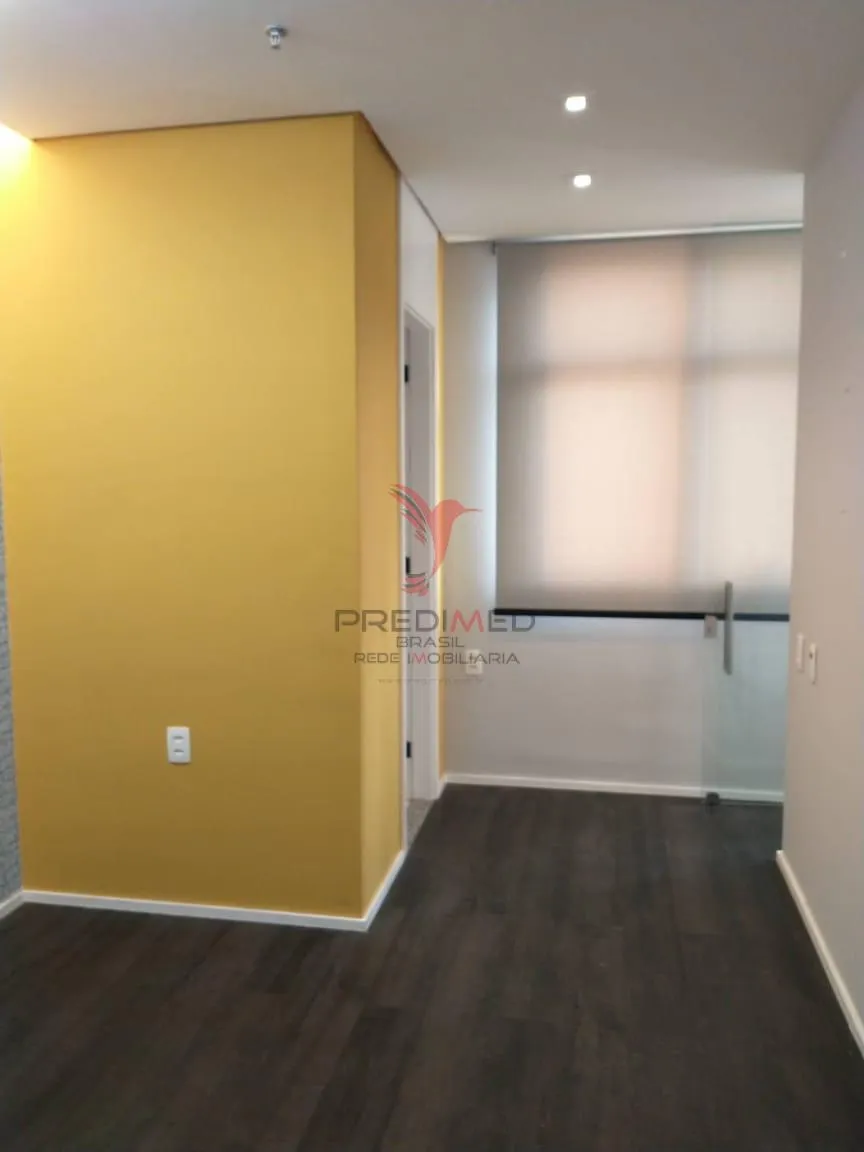 Imagem Sala Comercial Reformada | 40 m² | 1 Vaga | Próxima ao Consulado Americano | Chácara Santo