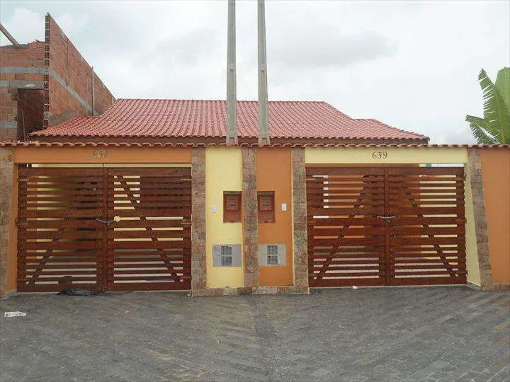 Imagem Casa com 2 Quartos à Venda, 65 m² em Campos Eliseos - Itanhaém