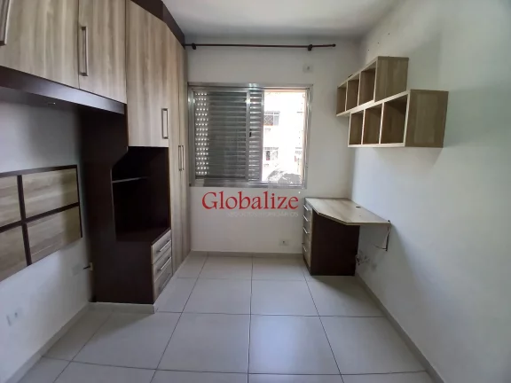 Imagem Apartamento 02 dormitórios dependência de empregada vaga de garagem elevador no Campo Grande - Santos R$ 585.000,00