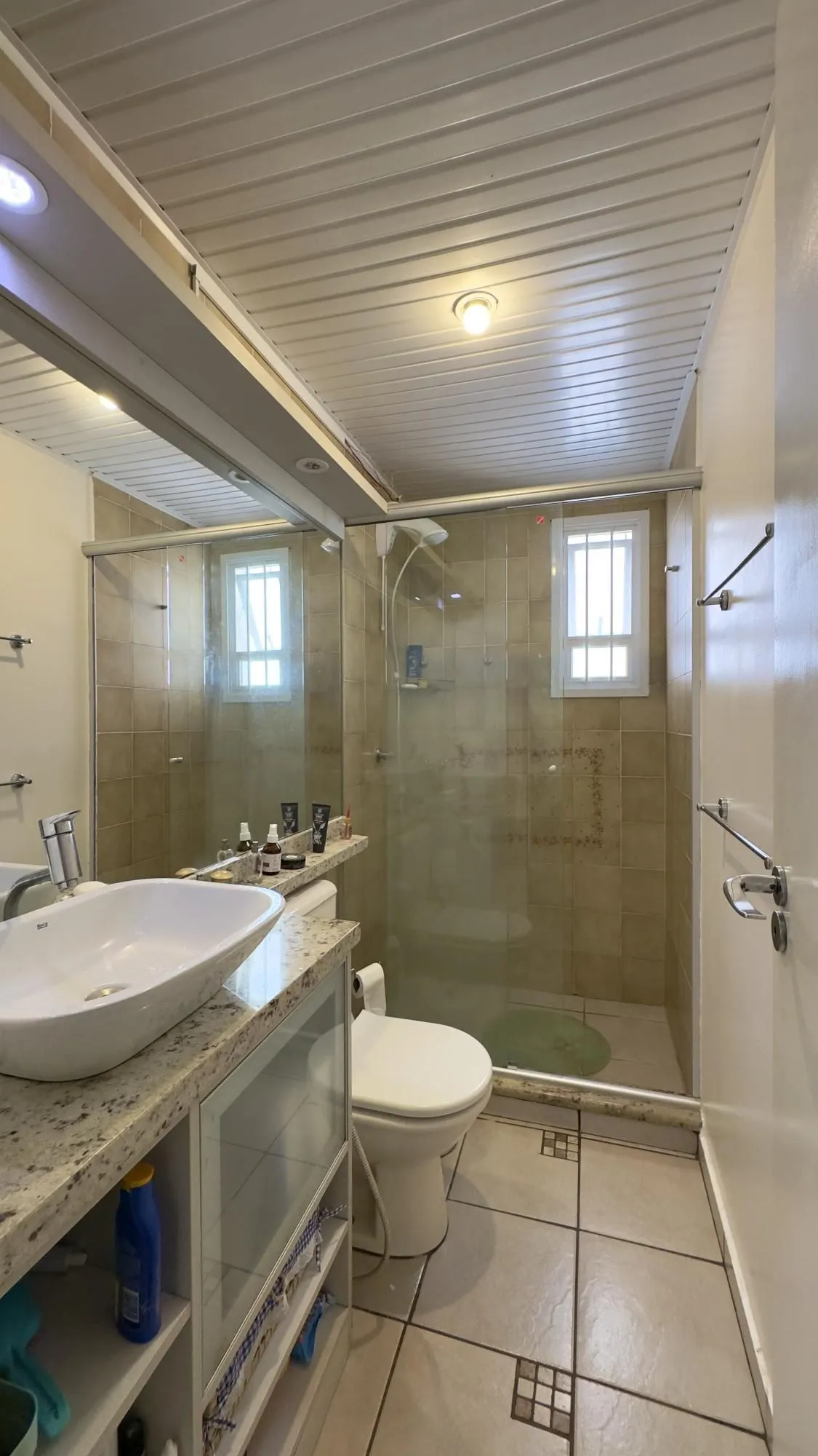 Imagem Apartamento 2 dormitórios com sacada e vaga de garagem próximo à PUCRS
