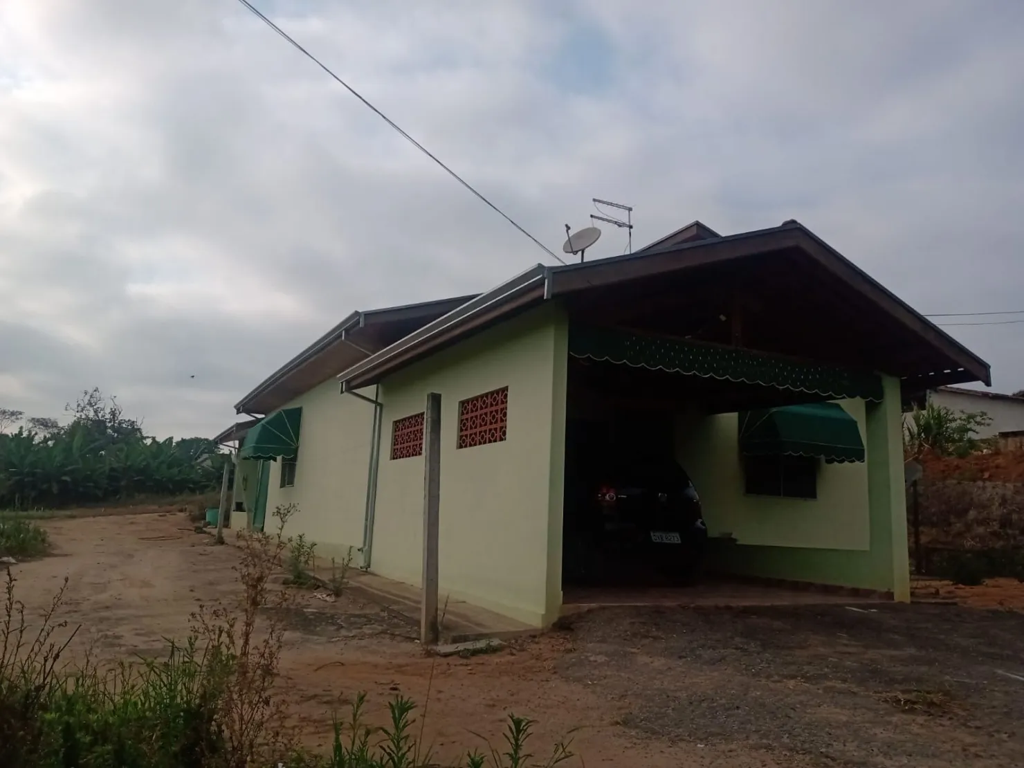 Imagem Chácara à venda 6 Quartos, 1 Suite, 15000M², Barreiro, Taubaté - SP