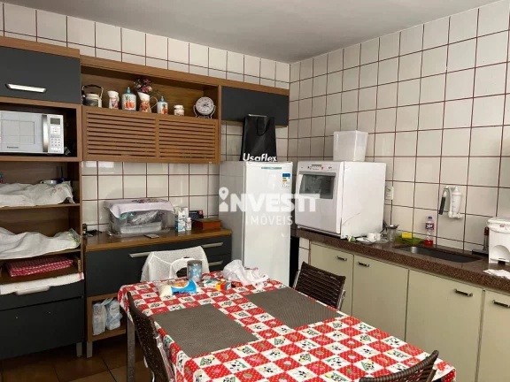 Imagem Sobrado à venda no Setor Nova Suiça - Goiânia/GO