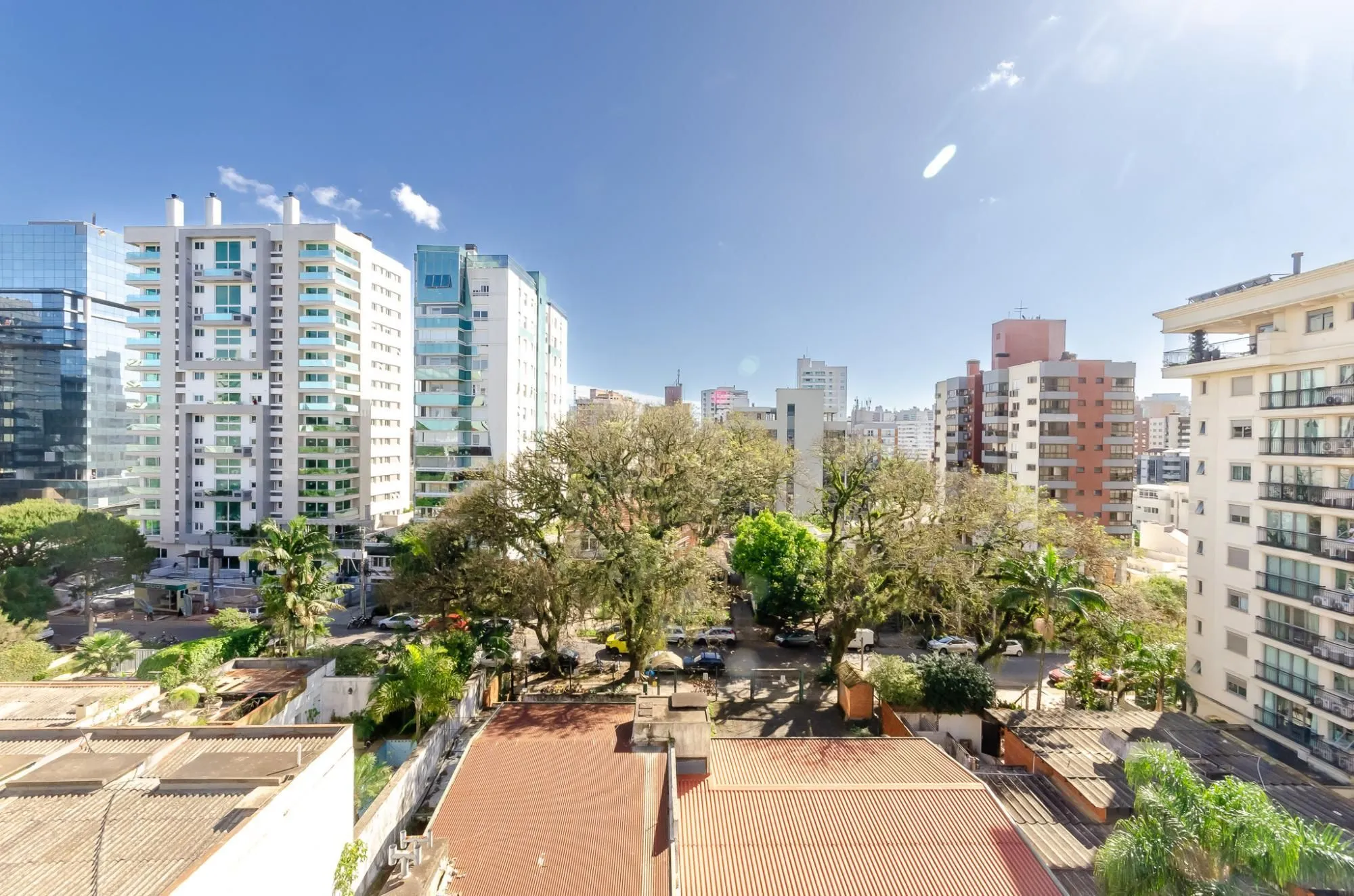 Imagem Emílio 111 Boutique Residences Apartamento de 1 Dormitório no Bairro Três Figueiras