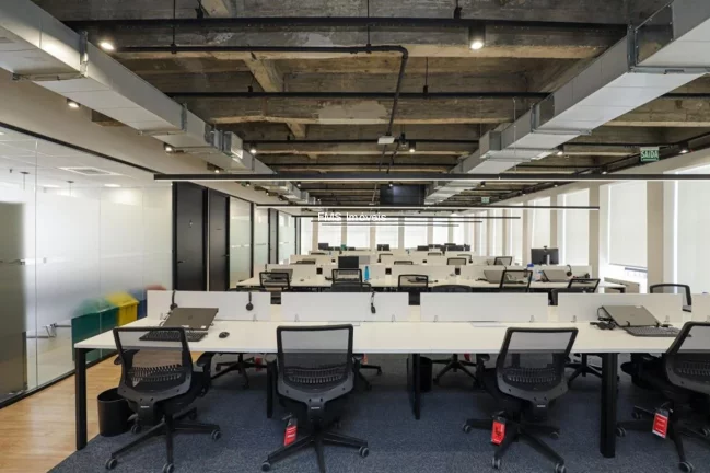 Imagem Conjunto comercial mobiliado com 283m² na Av. Paulista.