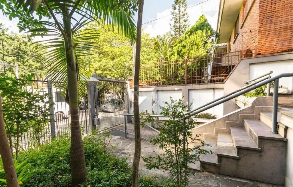 Imagem Casa Comercial para Venda - 239m², 0 dormitórios, Auxiliadora