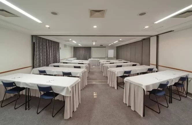 Imagem Flat disponível para locação no Ninety Hotel, com 33m², 1 dormitório e 1 vaga de garagem
