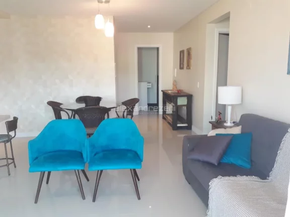 Imagem Lindo apartamento 3 dormitórios próximo ao mar