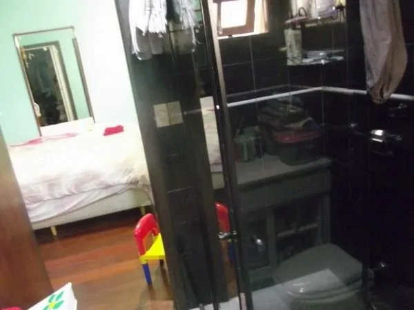 Imagem Casa com 03 quartos em terreno de 13:20 x 7501, no bairro Medianeira