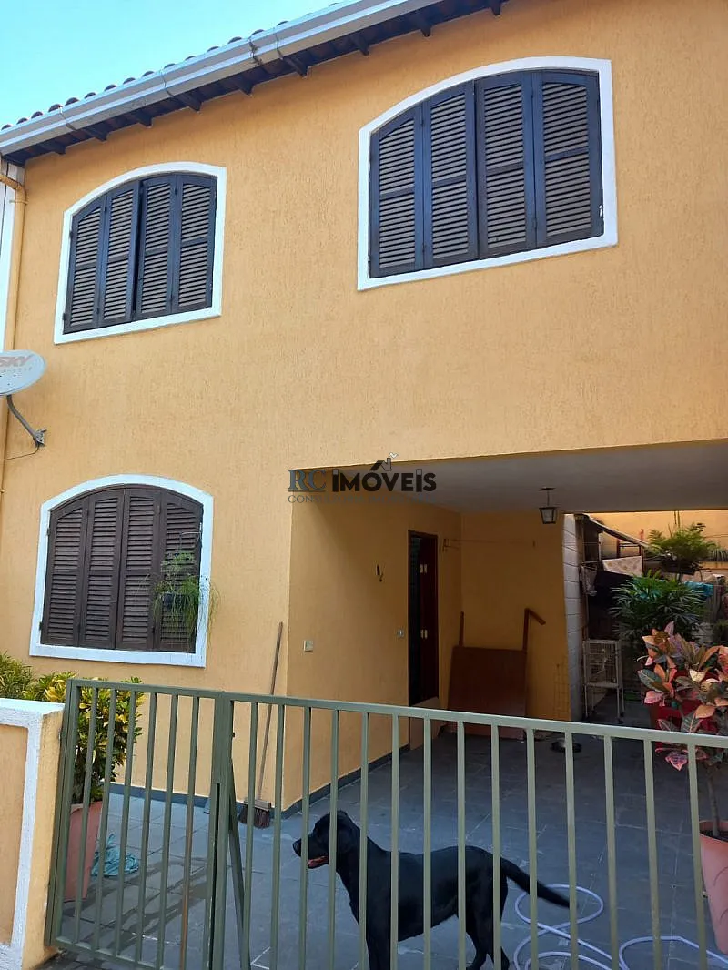 Imagem Casa a Venda no bairro Colubandê - São Gonçalo, RJ