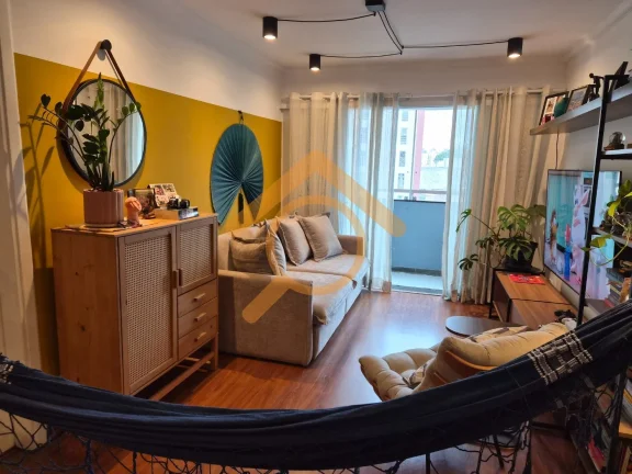 Imagem Apartamento de alto padrão à venda em Jardim da Campina, São Paulo-SP: 3 quartos, 1 suite, 2 banheiros, 1 vaga de garagem.